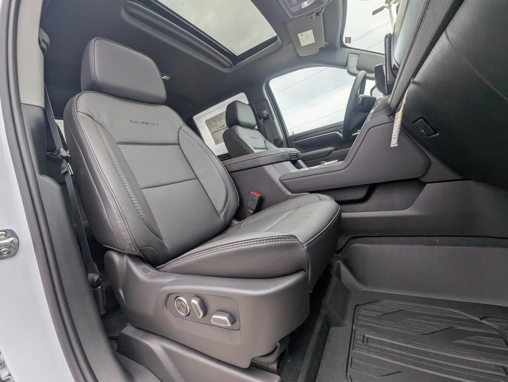 New 2026 GMC Sierra 2500 Denali image 16