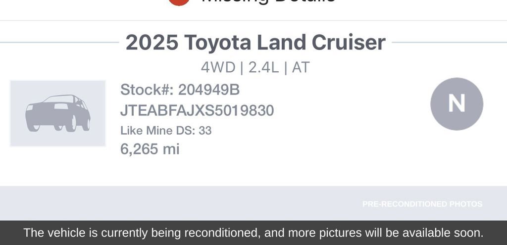 Used 2025 Toyota Land Cruiser w/ Premium Package image 18