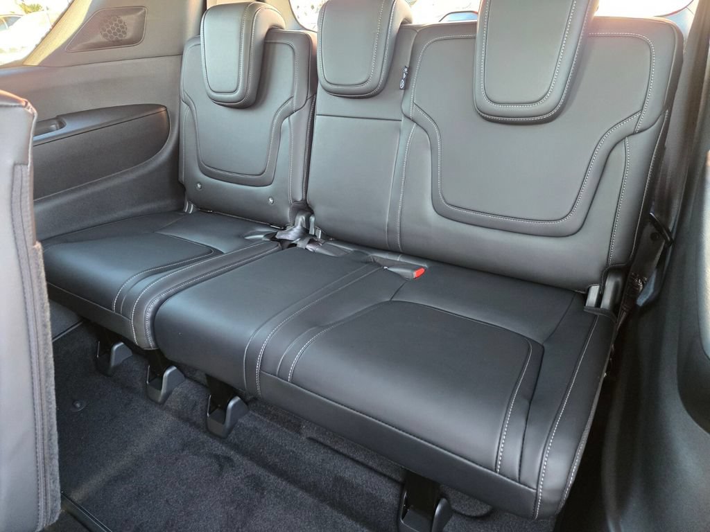 New 2026 Nissan Armada PRO-4X AWD/4WD image 9