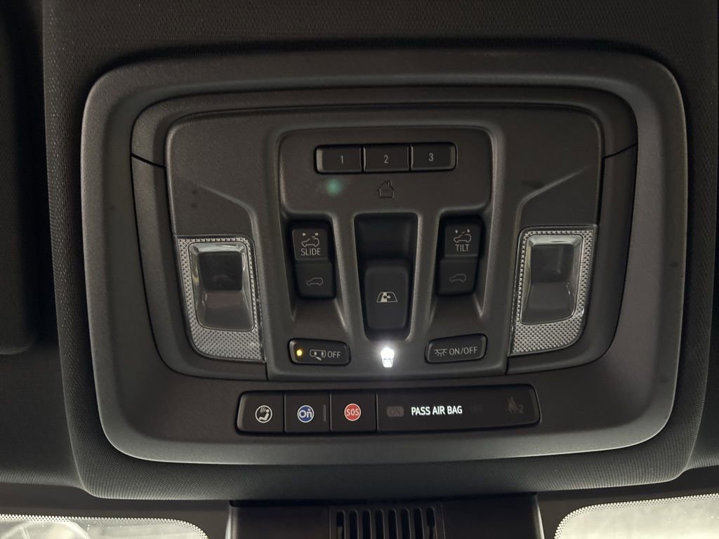 Used 2024 Chevrolet Silverado 3500 High Country w/ High Country Premium Package AWD/4WD image 30