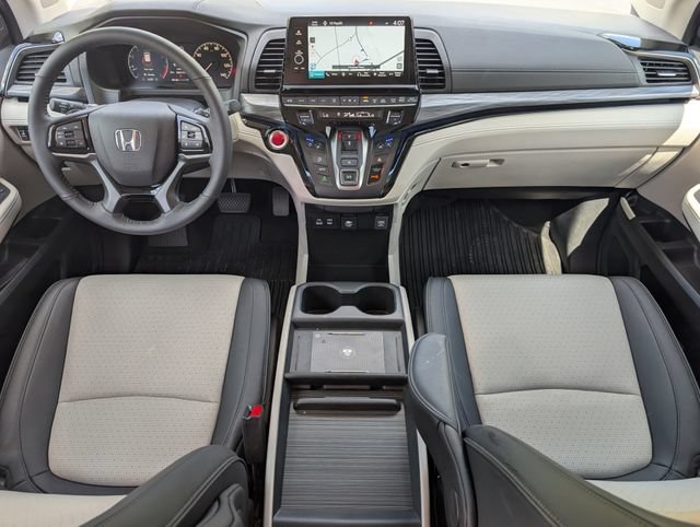 Used 2026 Honda Odyssey Elite image 5