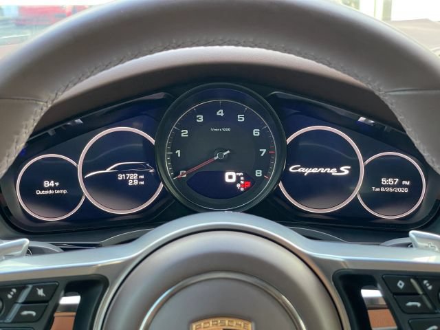 Used 2020 Porsche Cayenne S AWD/4WD image 32