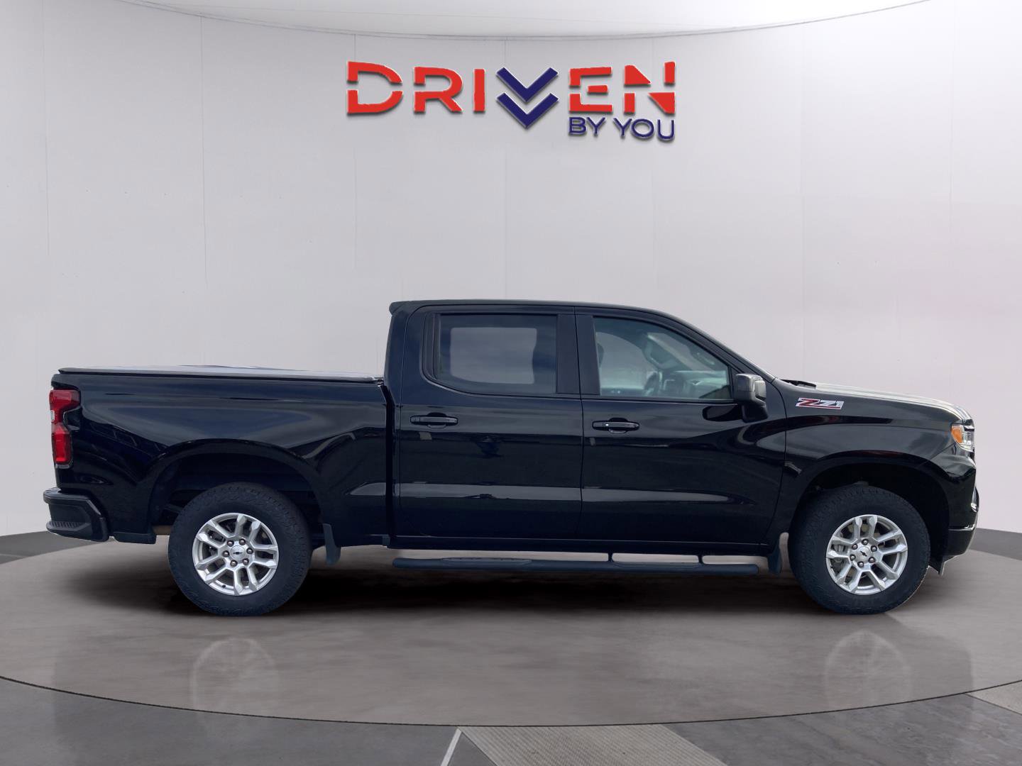 Used 2023 Chevrolet Silverado 1500 RST w/ Z71 Off-Road Package image 7