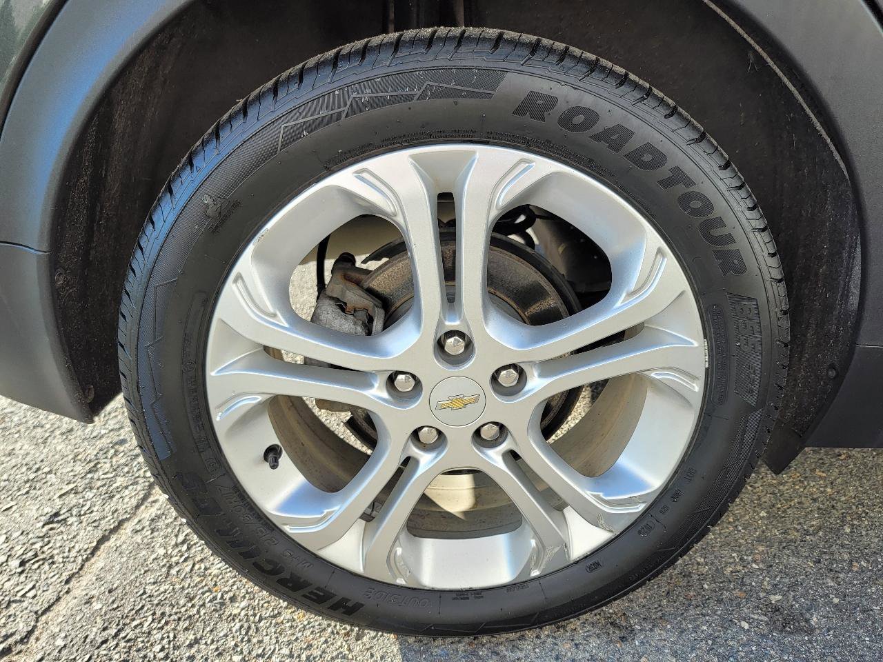 Used 2019 Chevrolet Bolt LT FWD image 19