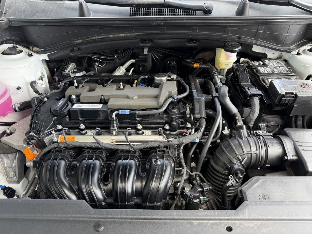 Used 2025 Nissan Leaf S FWD image 40
