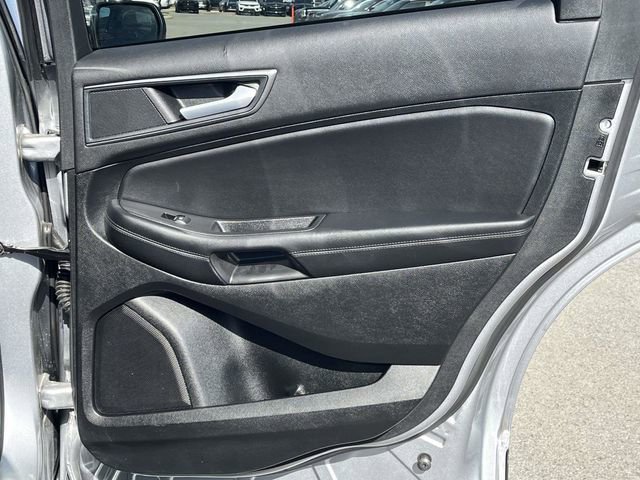 Used 2024 Ford Edge SE image 22