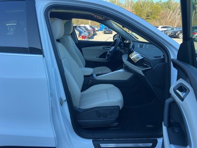 New 2025 Audi Q5 Premium image 26