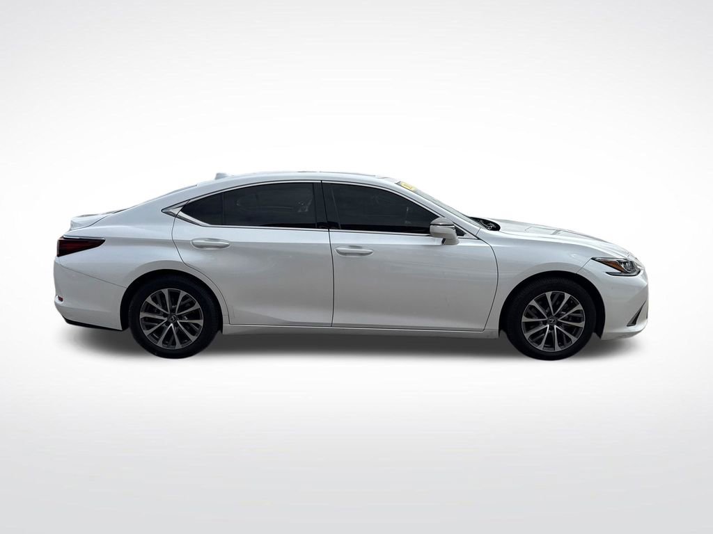 Used 2022 Lexus ES 350 w/ Accessory Package image 6