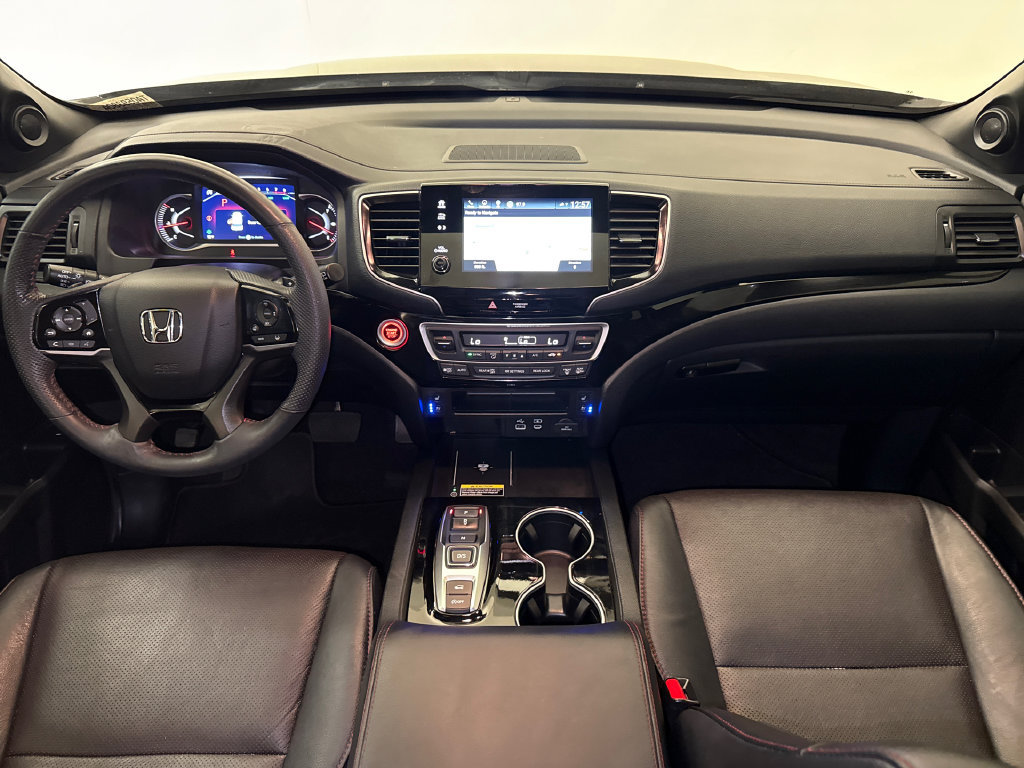 Certified 2024 Honda Passport Black Edition image 14