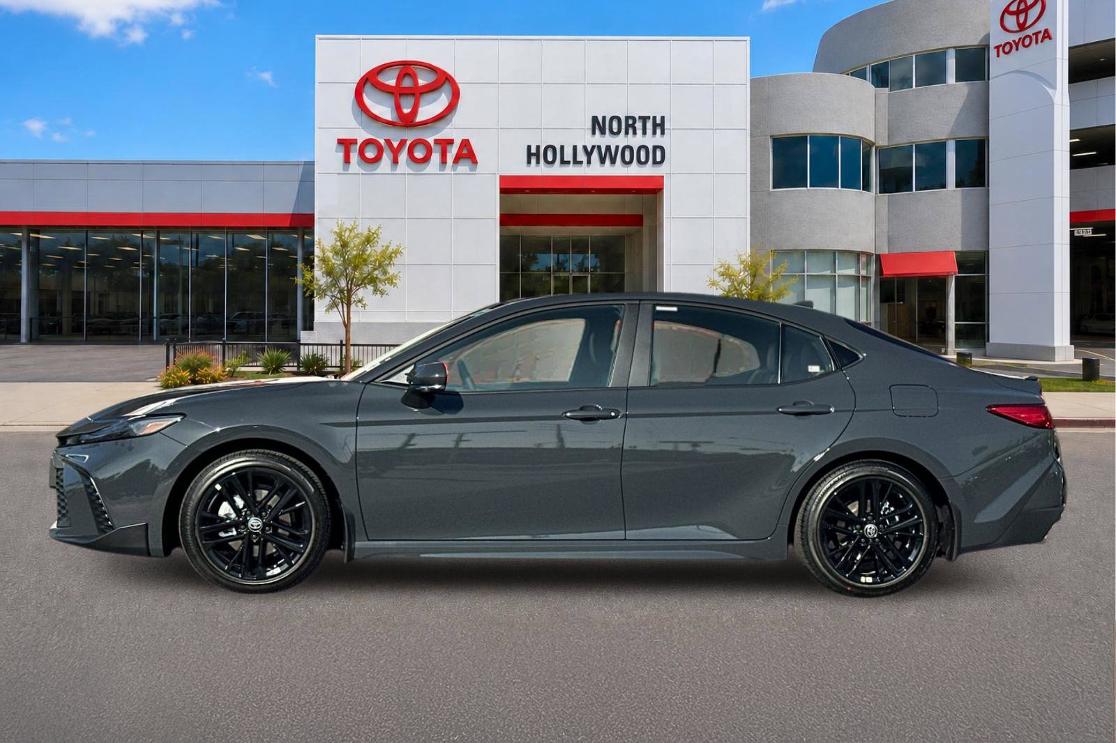 New 2026 Toyota Camry SE FWD image 2