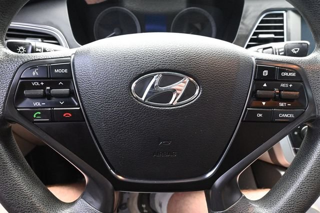 Used 2017 Hyundai Sonata Sport w/ Cargo Package FWD image 33