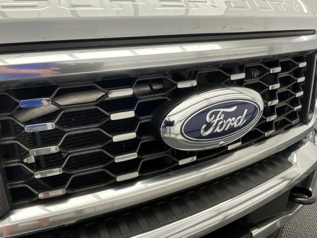 Used 2025 Ford F350 Lariat w/ Lariat Ultimate Package image 26