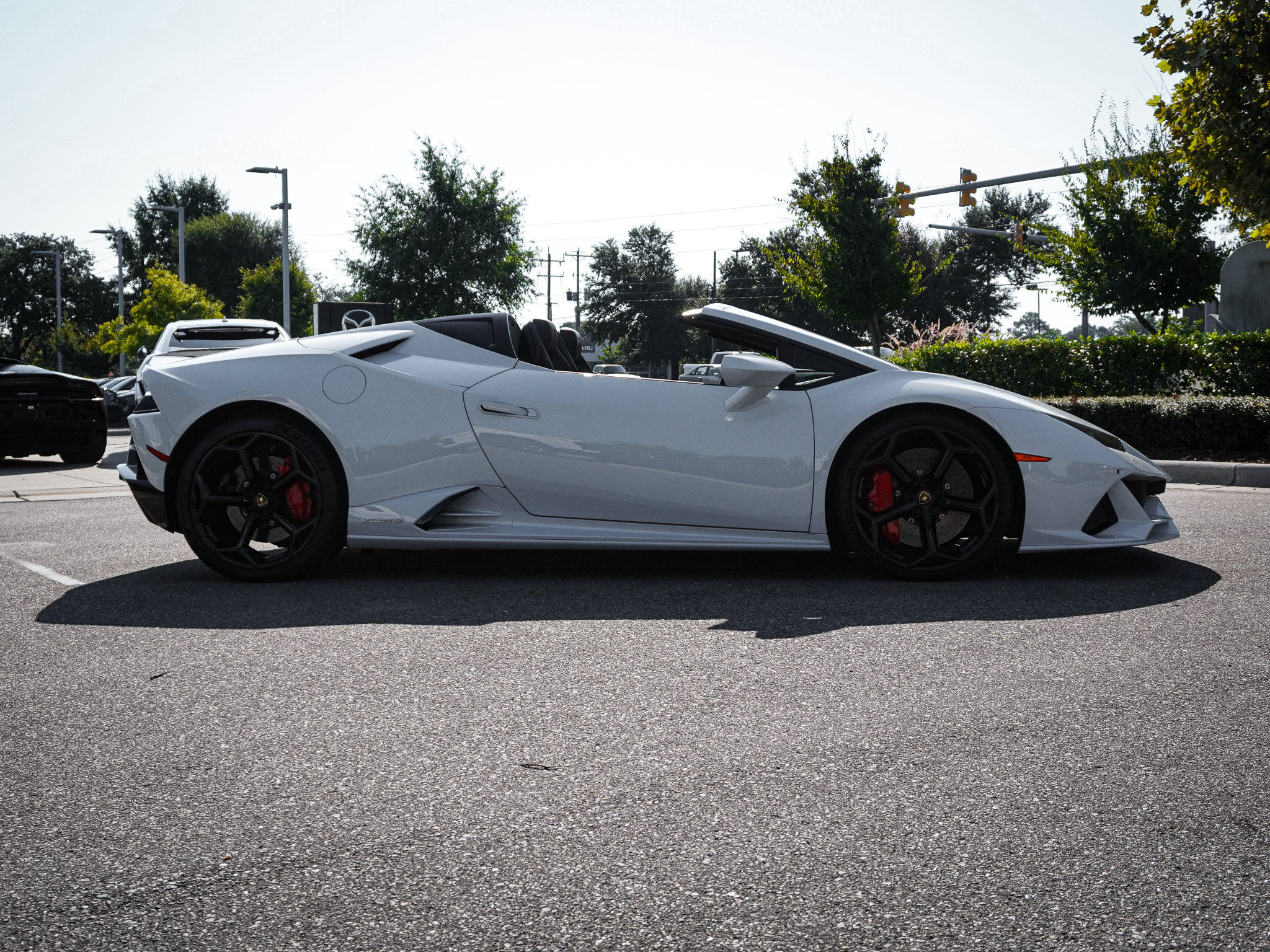 Used 2020 Lamborghini Huracan EVO AWD/4WD image 11
