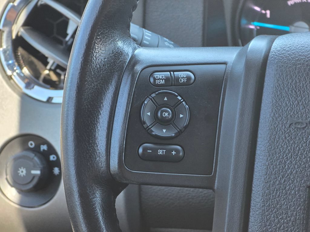 Used 2016 Ford F250 Lariat w/ Lariat Interior Package AWD/4WD image 20