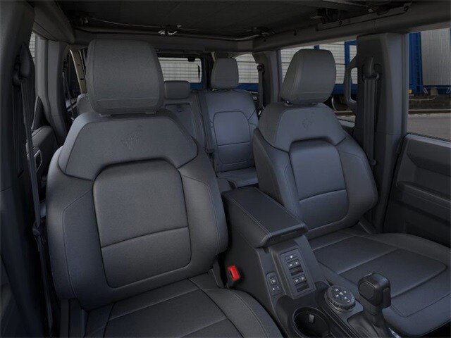 New 2025 Ford Bronco Outer Banks w/ Sasquatch Package AWD/4WD image 10