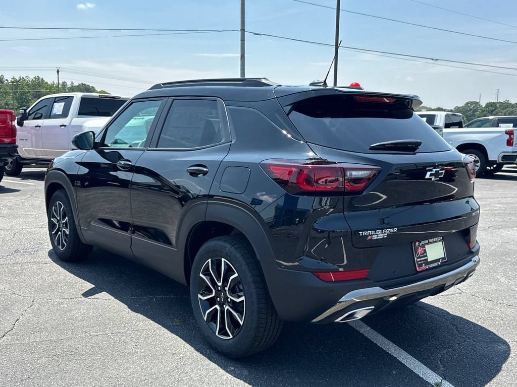New 2026 Chevrolet TrailBlazer ACTIV w/ Convenience Package FWD image 8