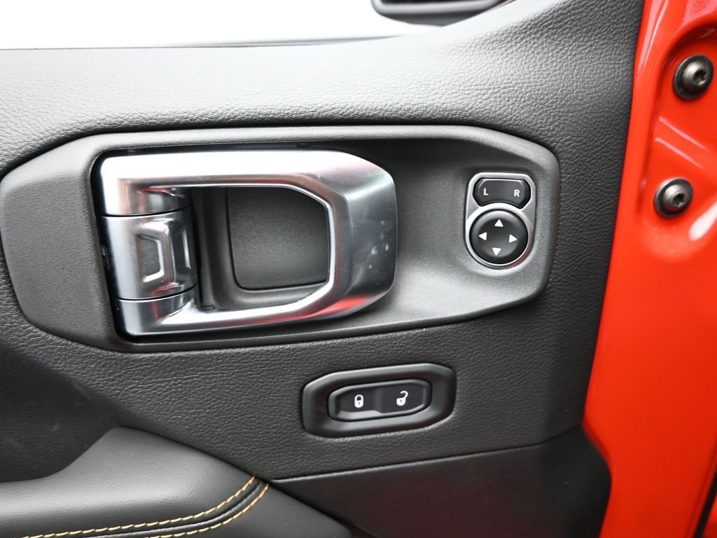 New 2025 Jeep Wrangler Unlimited Sahara AWD/4WD image 10
