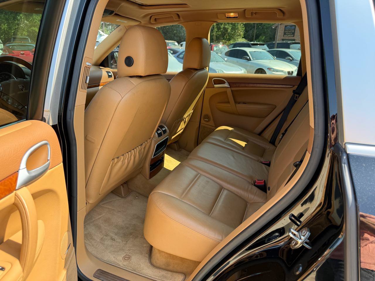 Used 2005 Porsche Cayenne S AWD/4WD image 21