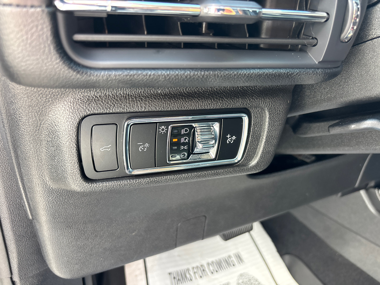 Certified 2024 Lincoln Corsair AWD image 14