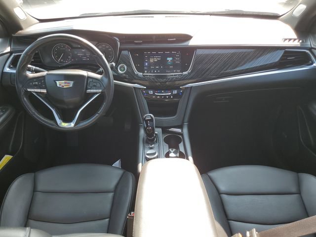 Used 2024 Cadillac XT6 Premium Luxury w/ LPO, Floor Liner Package AWD/4WD image 33