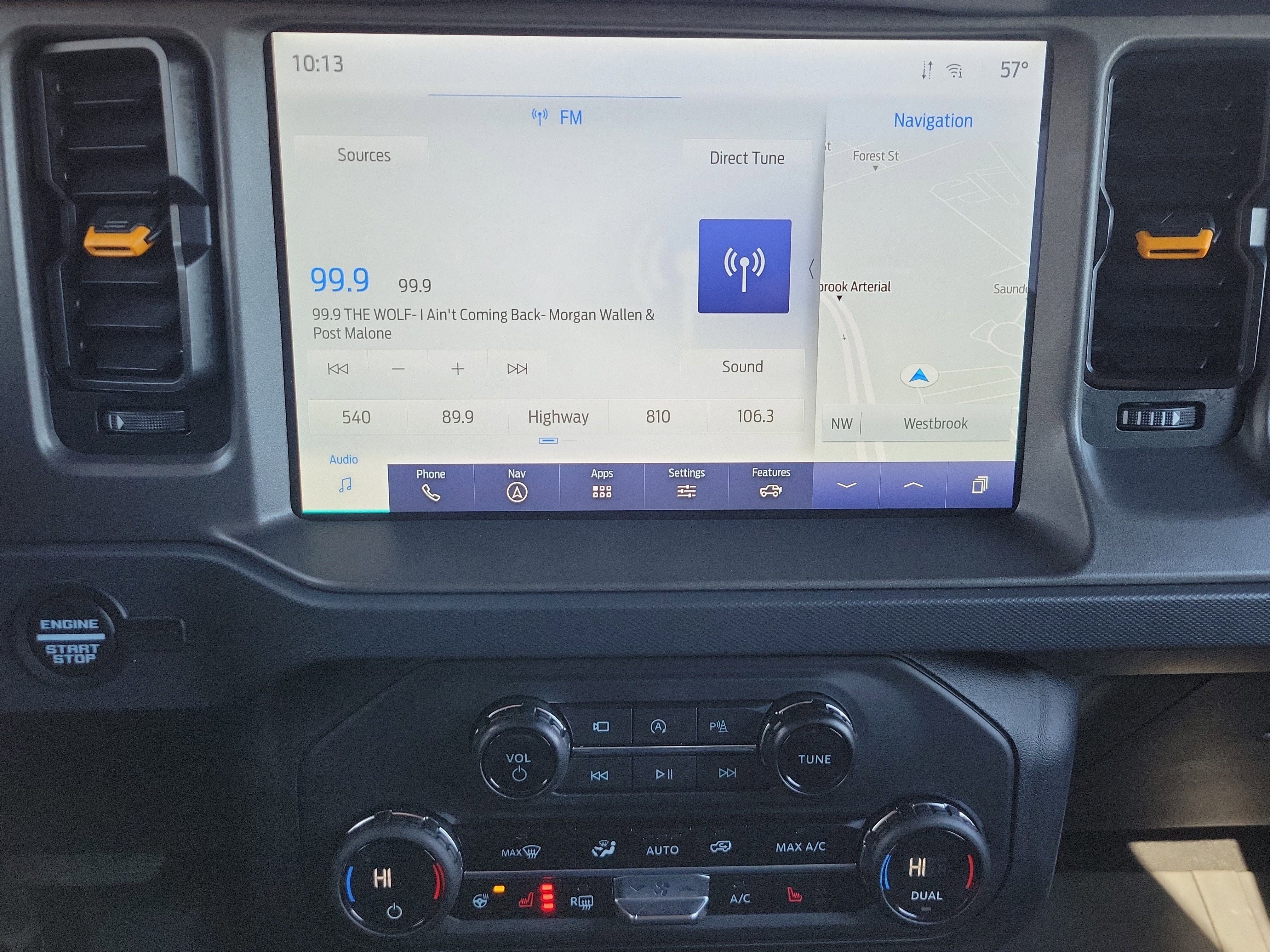 Used 2024 Ford Bronco Badlands image 25