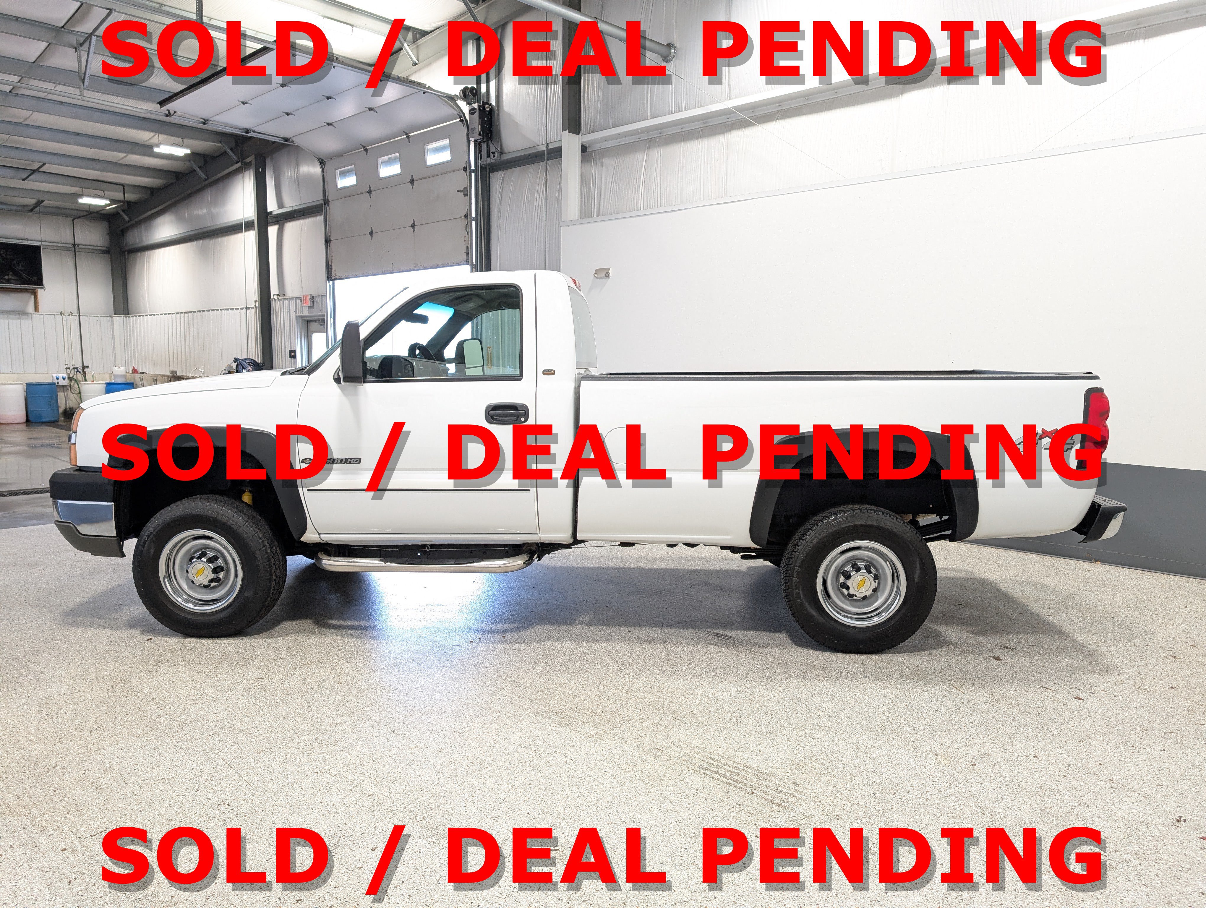 Used 2003 Chevrolet Silverado 2500 4x4 Regular Cab w/ Snow Plow Prep Package image 6