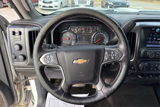 Used 2018 Chevrolet Silverado 2500 LTZ image 16