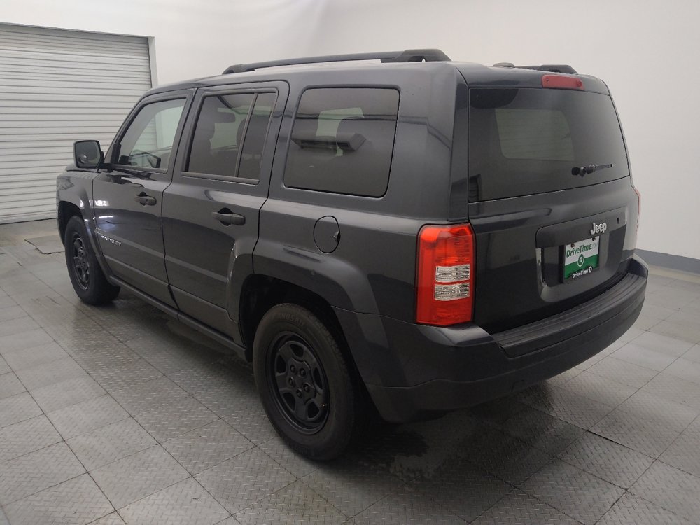 Used 2016 Jeep Patriot Sport FWD image 5