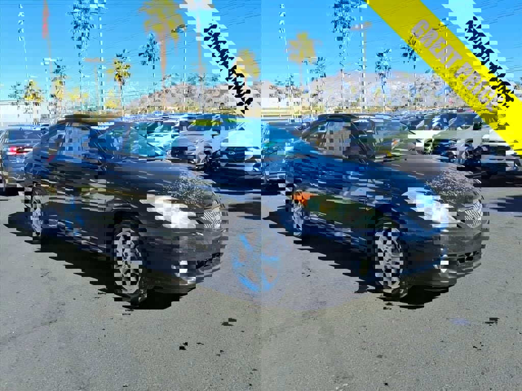 Used 2004 Toyota Solara Coupe image 1