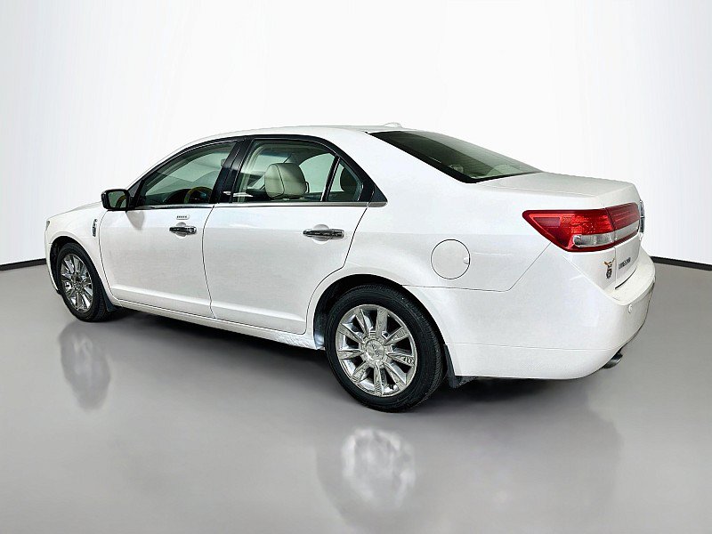 Used 2012 Lincoln MKZ FWD image 5