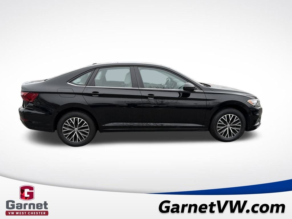 Used 2020 Volkswagen Jetta SE w/ SE Cold Weather Package image 6