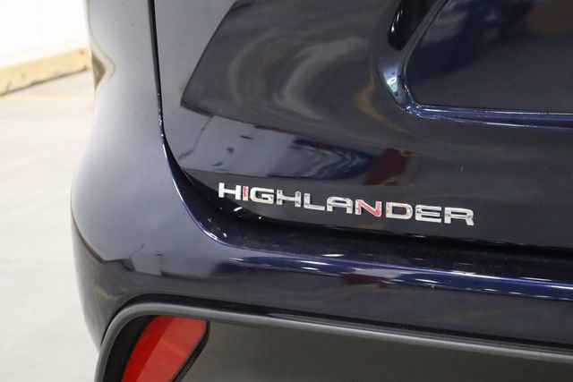 Used 2023 Toyota Highlander XSE image 44