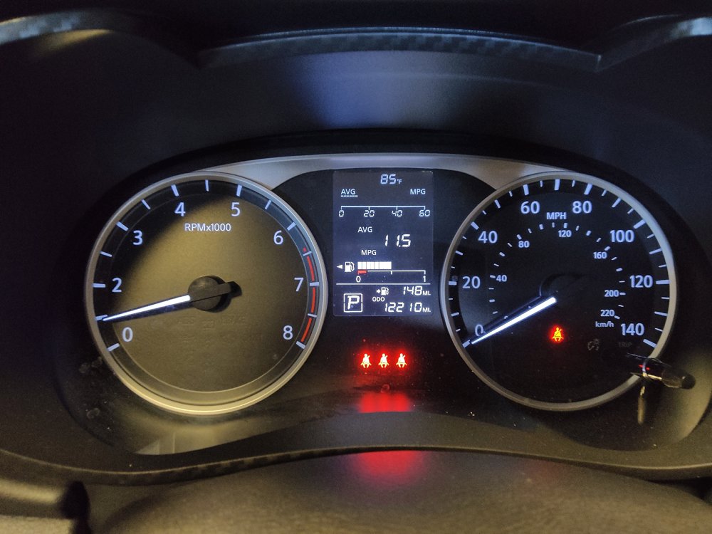 Used 2025 Nissan Versa S w/ Trunk Package FWD image 23
