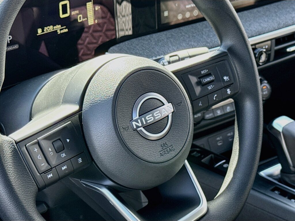 New 2027 Nissan Kicks SV AWD/4WD image 5