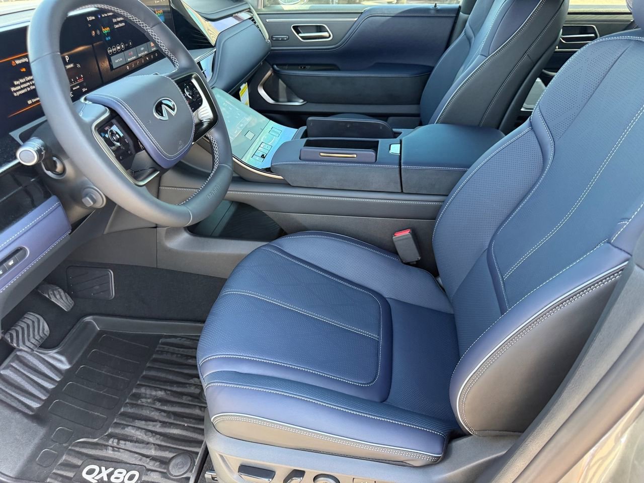 New 2026 INFINITI QX80 4WD image 12