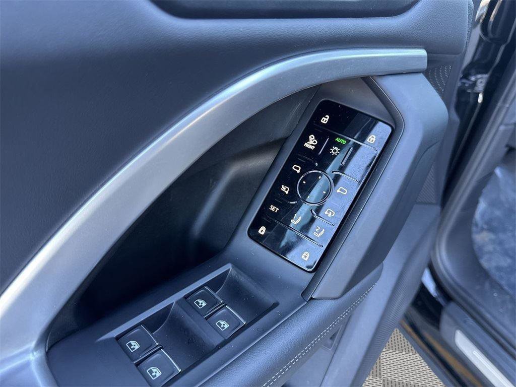 Used 2025 Audi Q5 Premium Plus w/ Premium Plus image 13