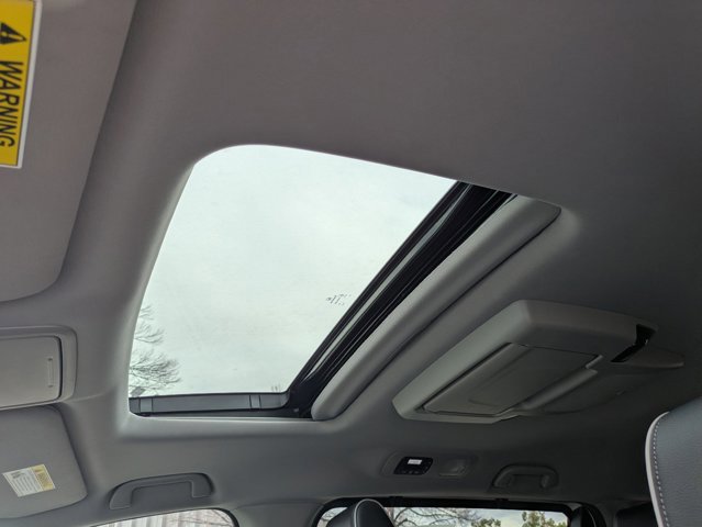 Used 2022 Honda Odyssey Elite image 16