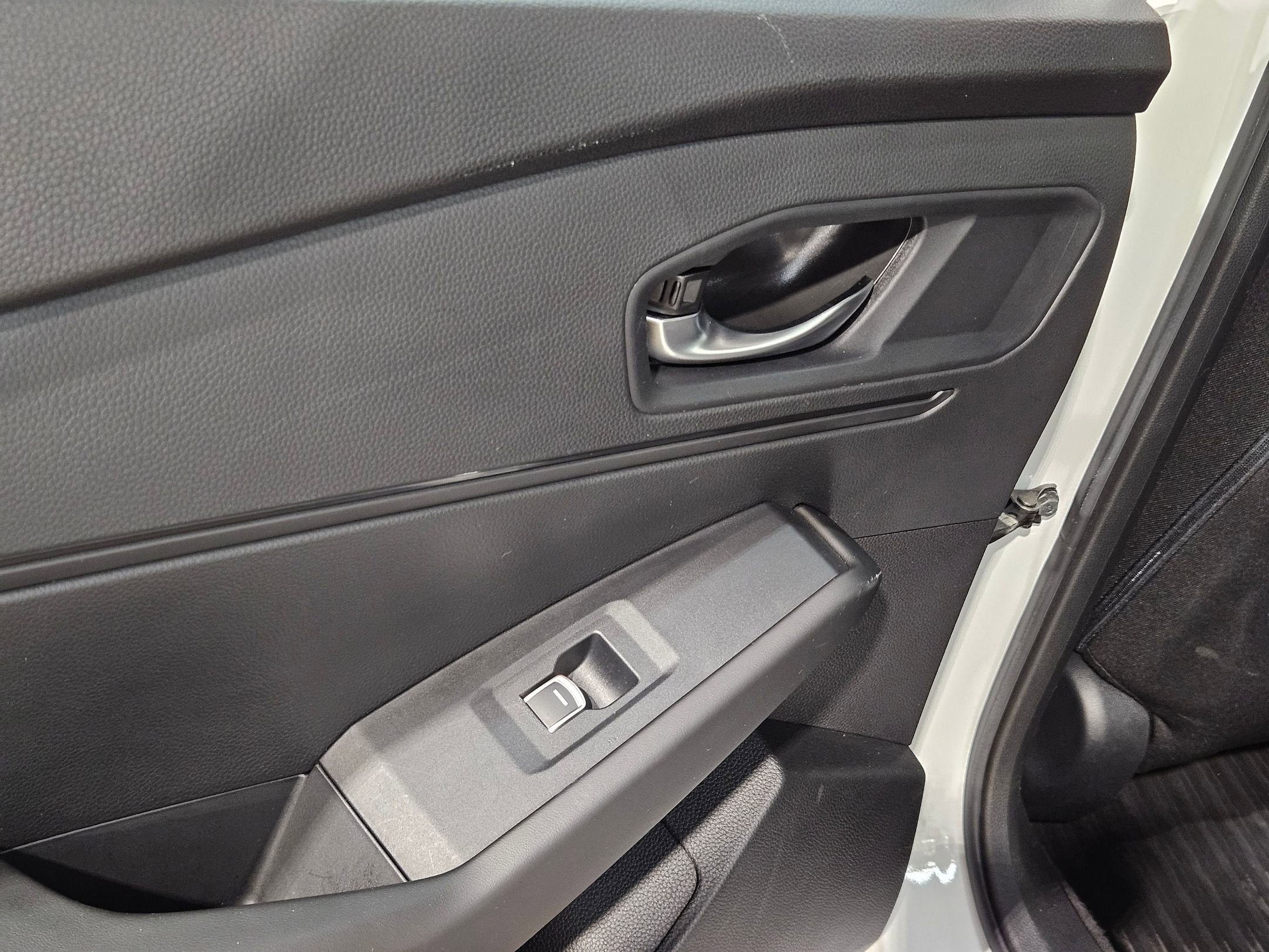 Used 2024 Honda Accord LX image 32