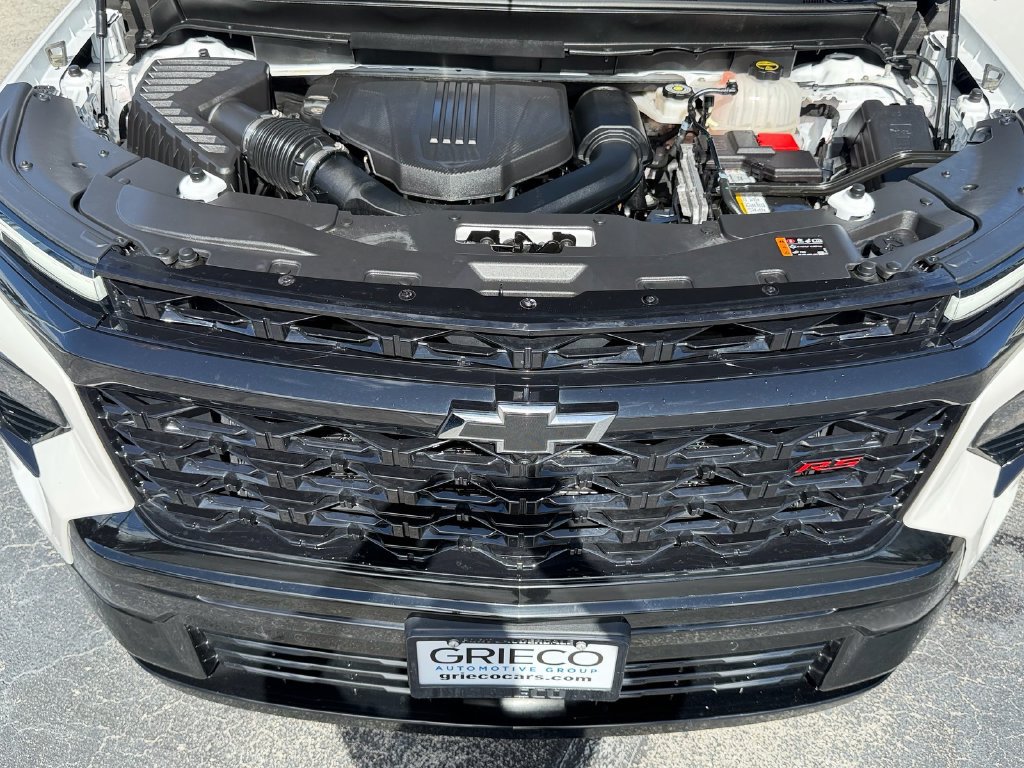 Used 2025 Chevrolet Traverse RS AWD/4WD image 23