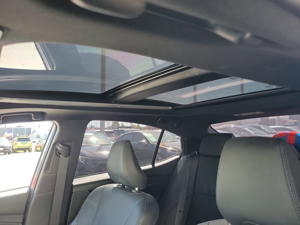 Used 2025 Toyota Camry XSE image 32