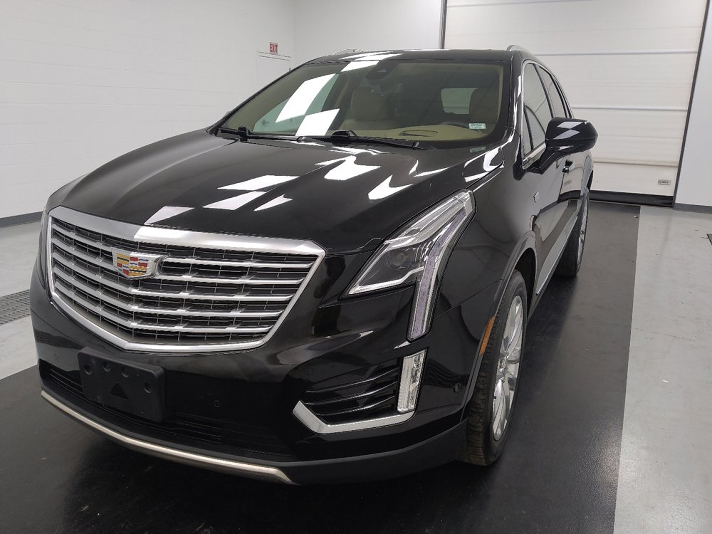 Used 2017 Cadillac XT5 Platinum w/ Driver Assist Package image 15