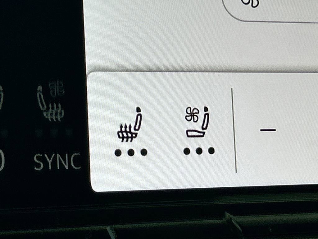 New 2026 Volkswagen Atlas SE image 28