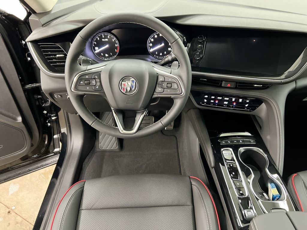 Used 2023 Buick Envision Essence w/ Sport Touring Package AWD/4WD image 20