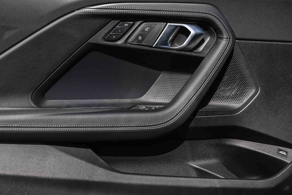 Used 2025 BMW 230i Coupe w/ Premium Package image 22