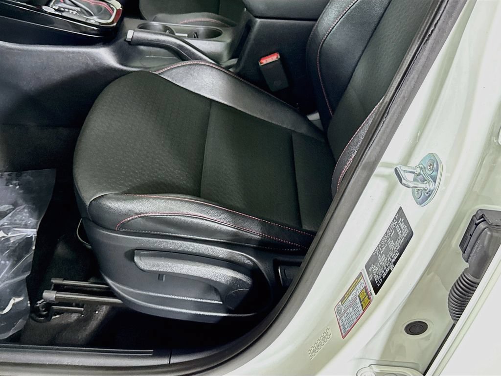 Certified 2025 Kia Soul GT-Line FWD image 24