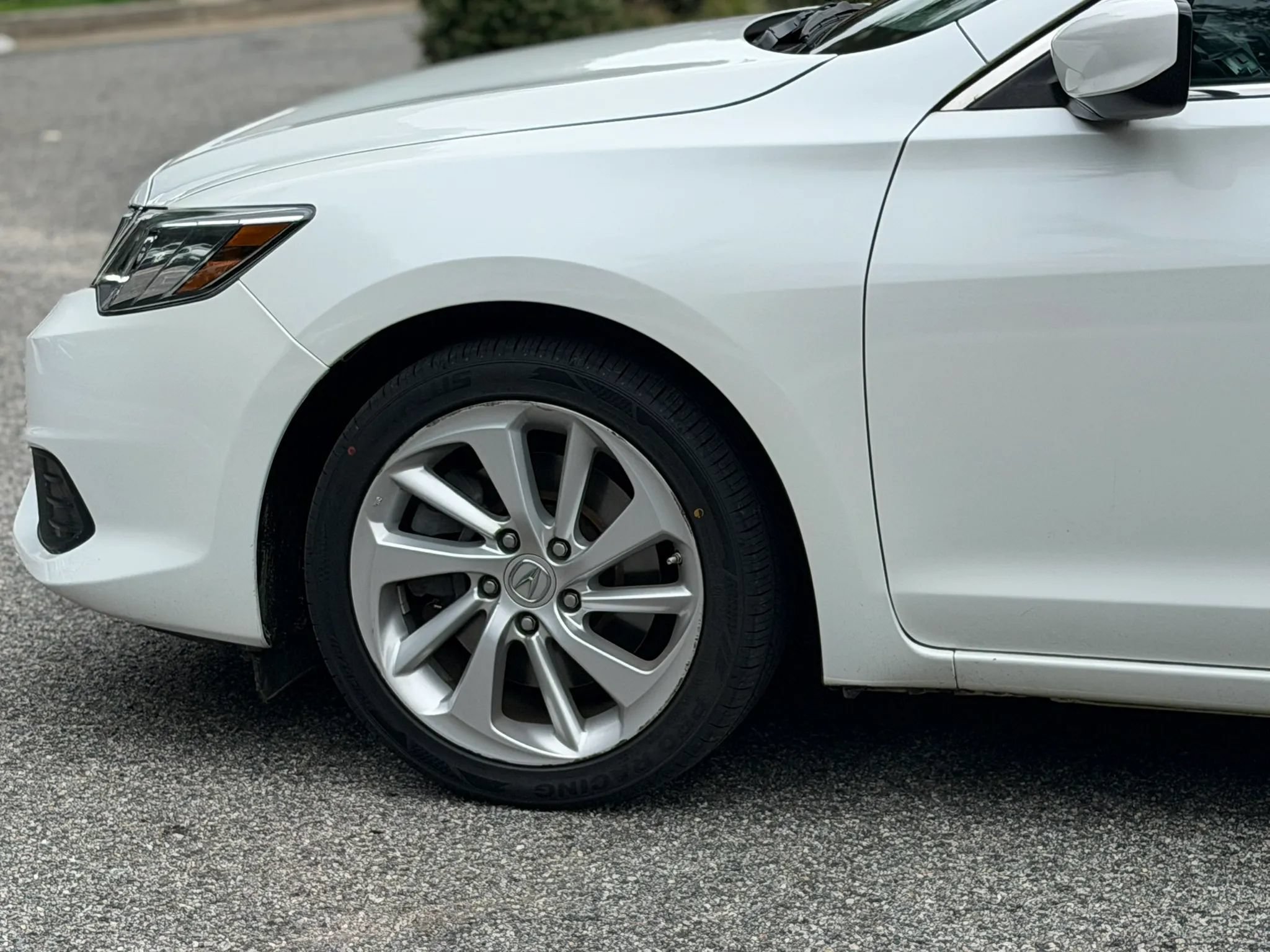 Used 2018 Acura ILX FWD image 8