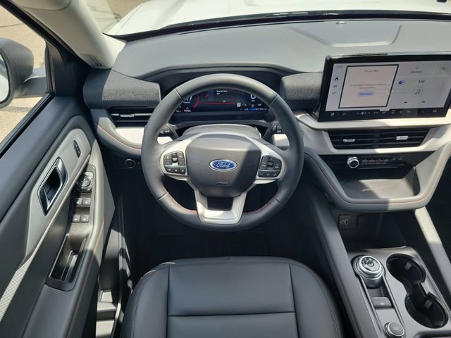 New 2026 Ford Explorer Active w/ Active Comfort Package AWD/4WD image 11