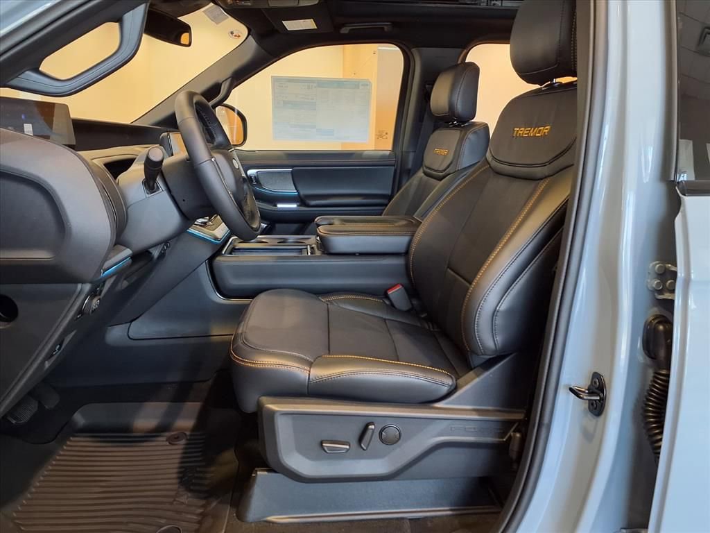 New 2025 Ford Expedition Tremor image 11