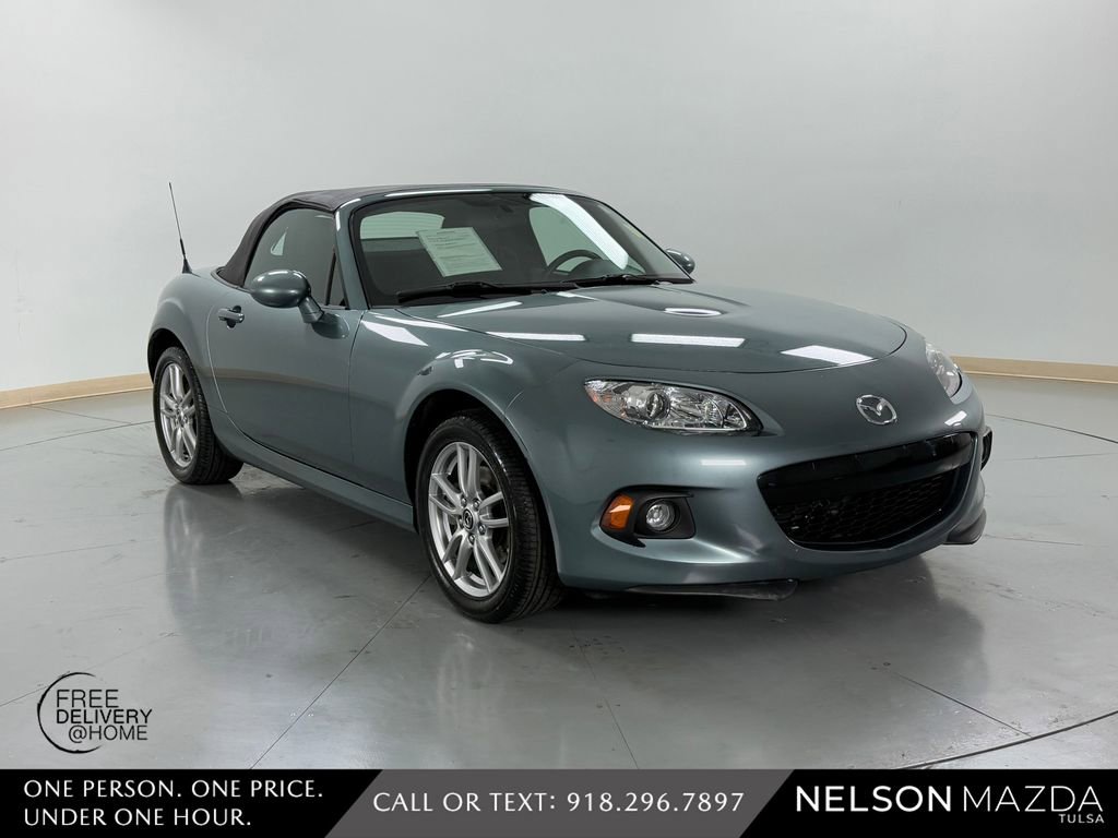 Used 2013 MAZDA MX-5 Miata Sport image 4