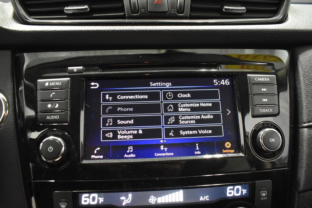 Used 2019 Nissan Rogue SV image 23